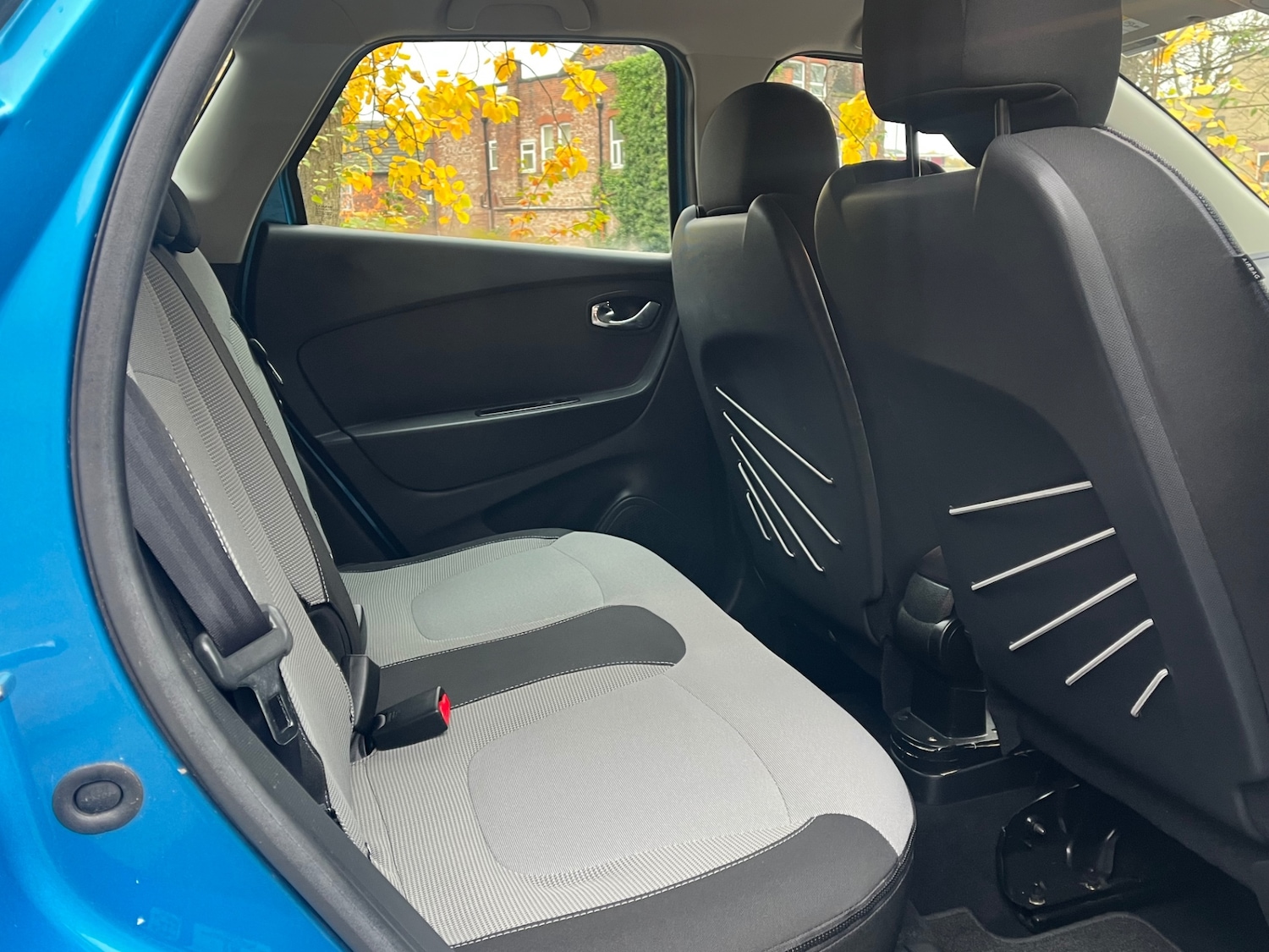 Used Renault Captur 2014 for sale - 76493809: Photo 11