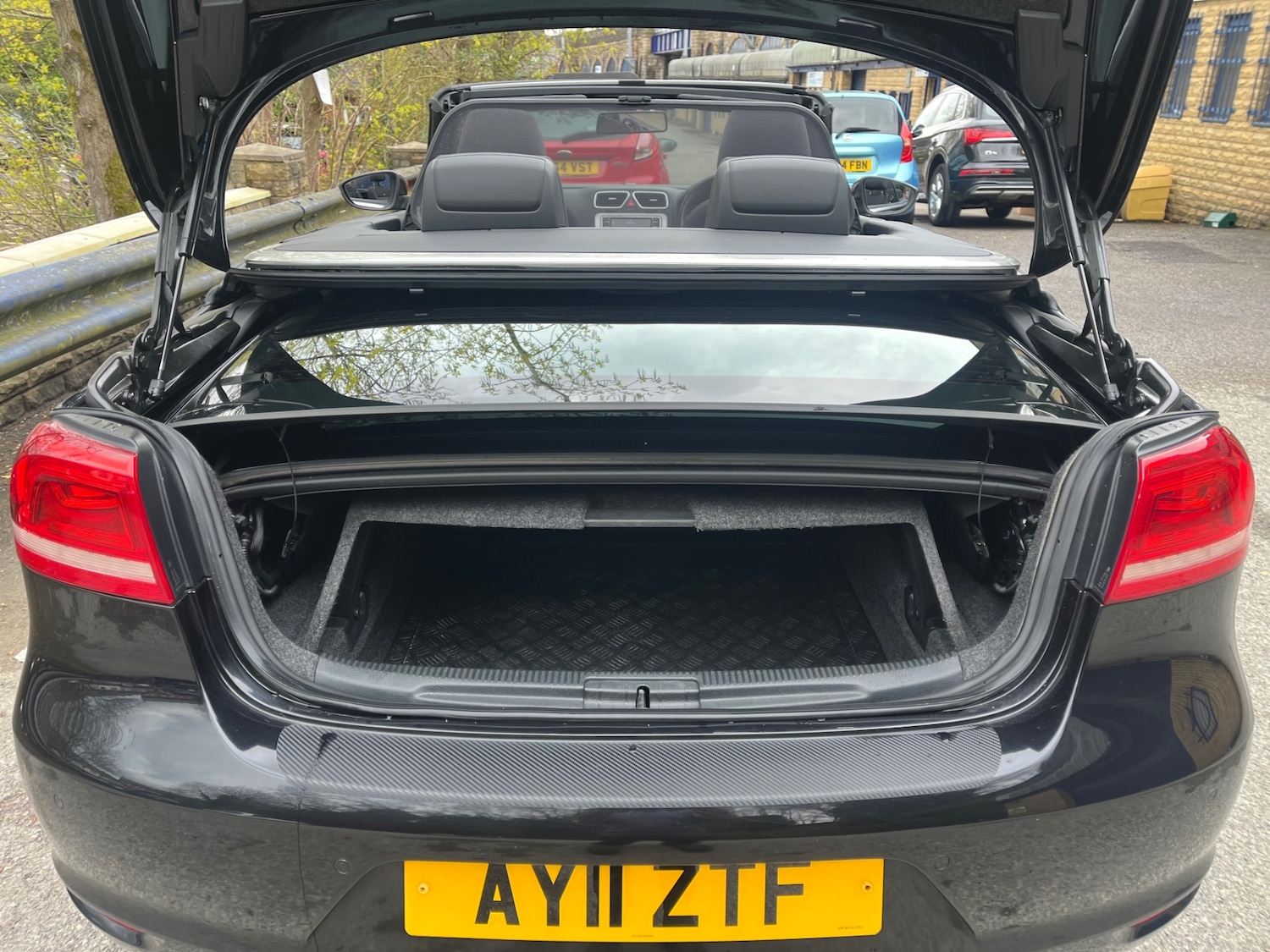 Used Volkswagen EOS 2011 for sale - 78092872: Photo 10