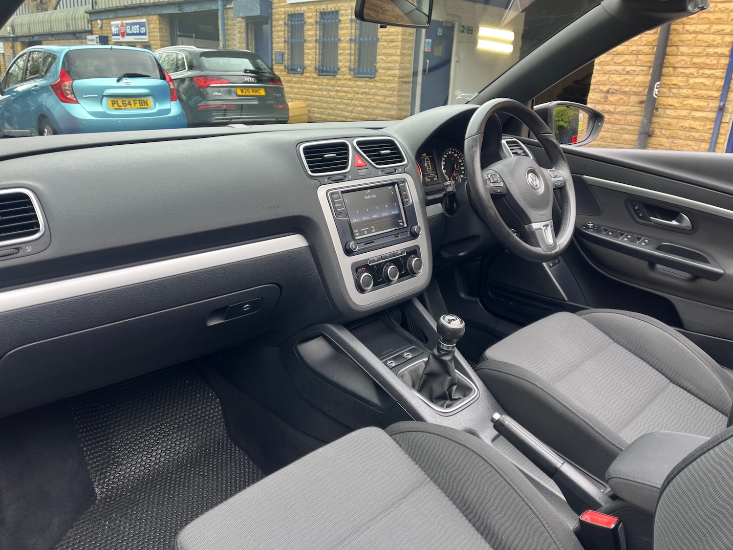 Used Volkswagen EOS 2011 for sale - 78092872: Photo 11