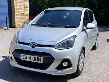 Used Hyundai i10 2014 for sale - 79152118: Photo