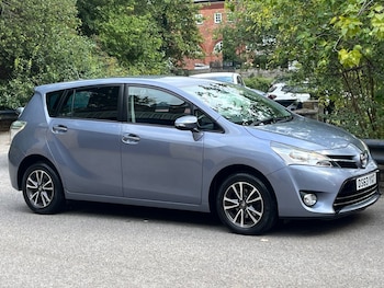 Used Toyota Verso 2014 for sale - 75628599: Photo
