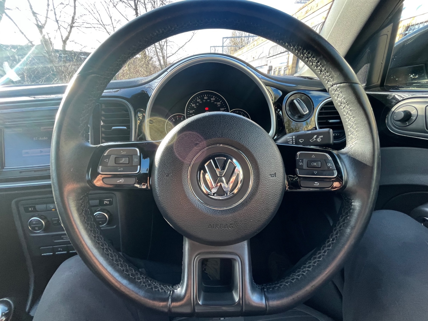 Used Volkswagen Beetle 2012 for sale - 77357049: Photo 19