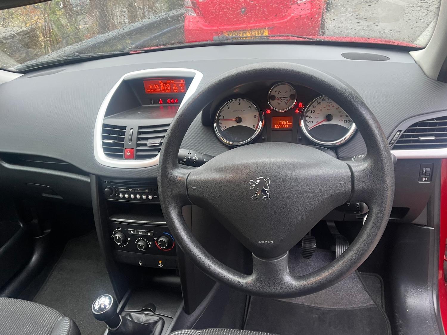 Used Peugeot 207 2010 for sale - 76748058: Photo 9