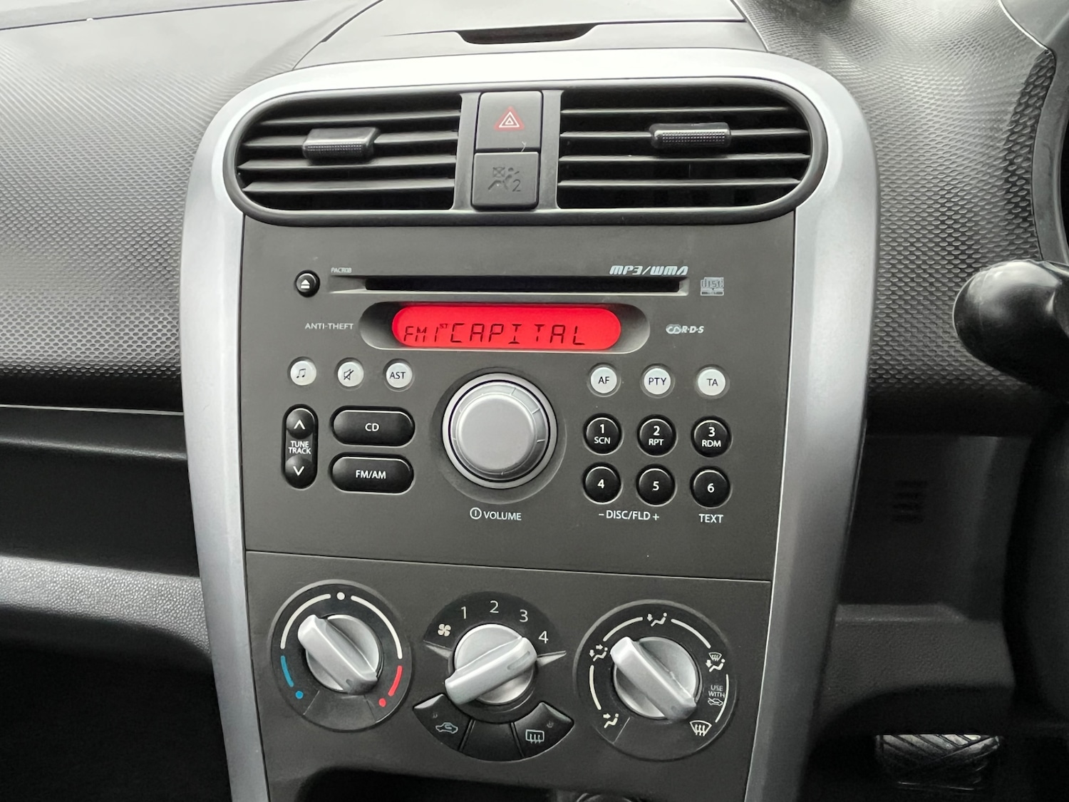 Used Vauxhall Agila 2013 for sale - 77707040: Photo 19