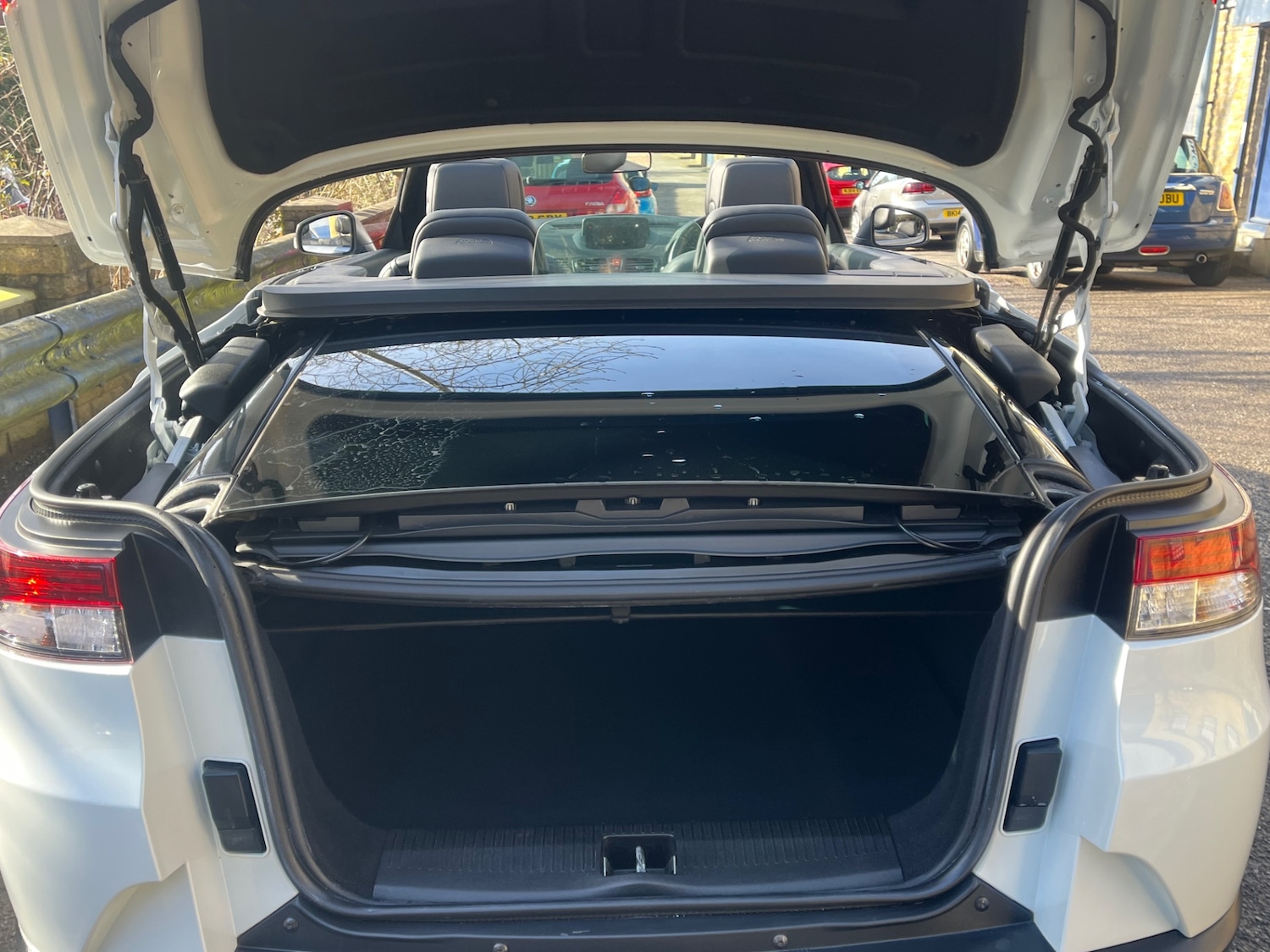 Used Renault Megane 2011 for sale - 77555666: Photo 10