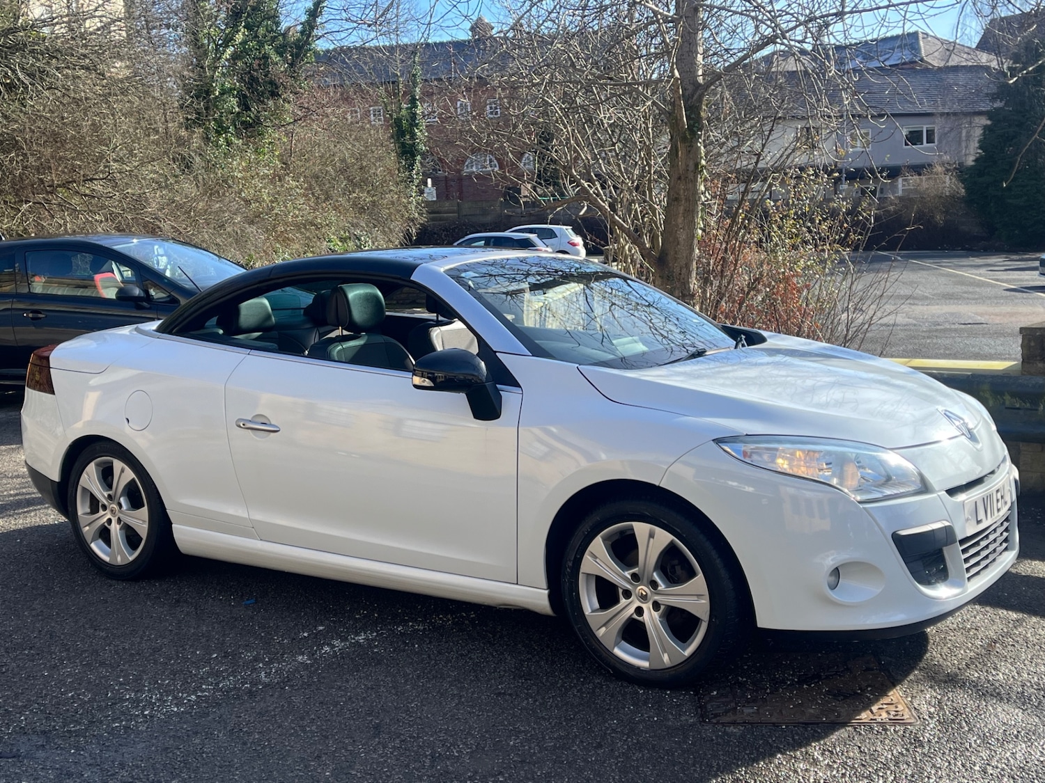 Used Renault Megane 2011 for sale - 77555666: Photo 18