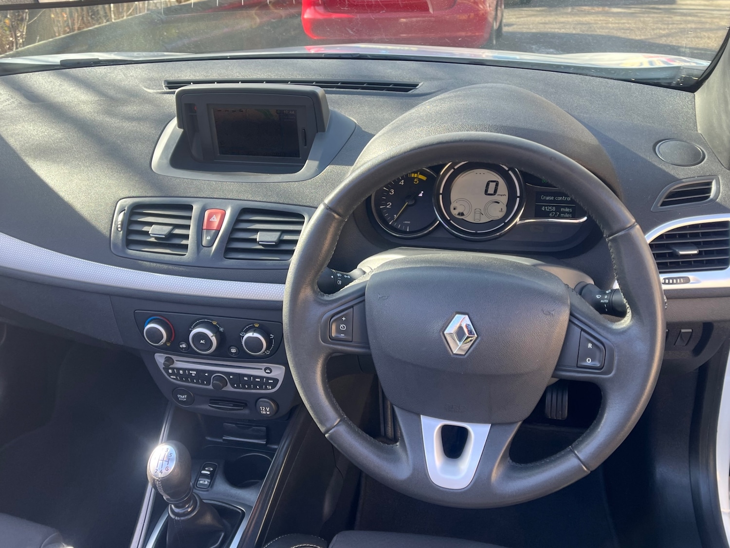 Used Renault Megane 2011 for sale - 77555666: Photo 7