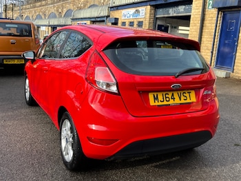 Used Ford Fiesta 2014 for sale - 78120877: Photo