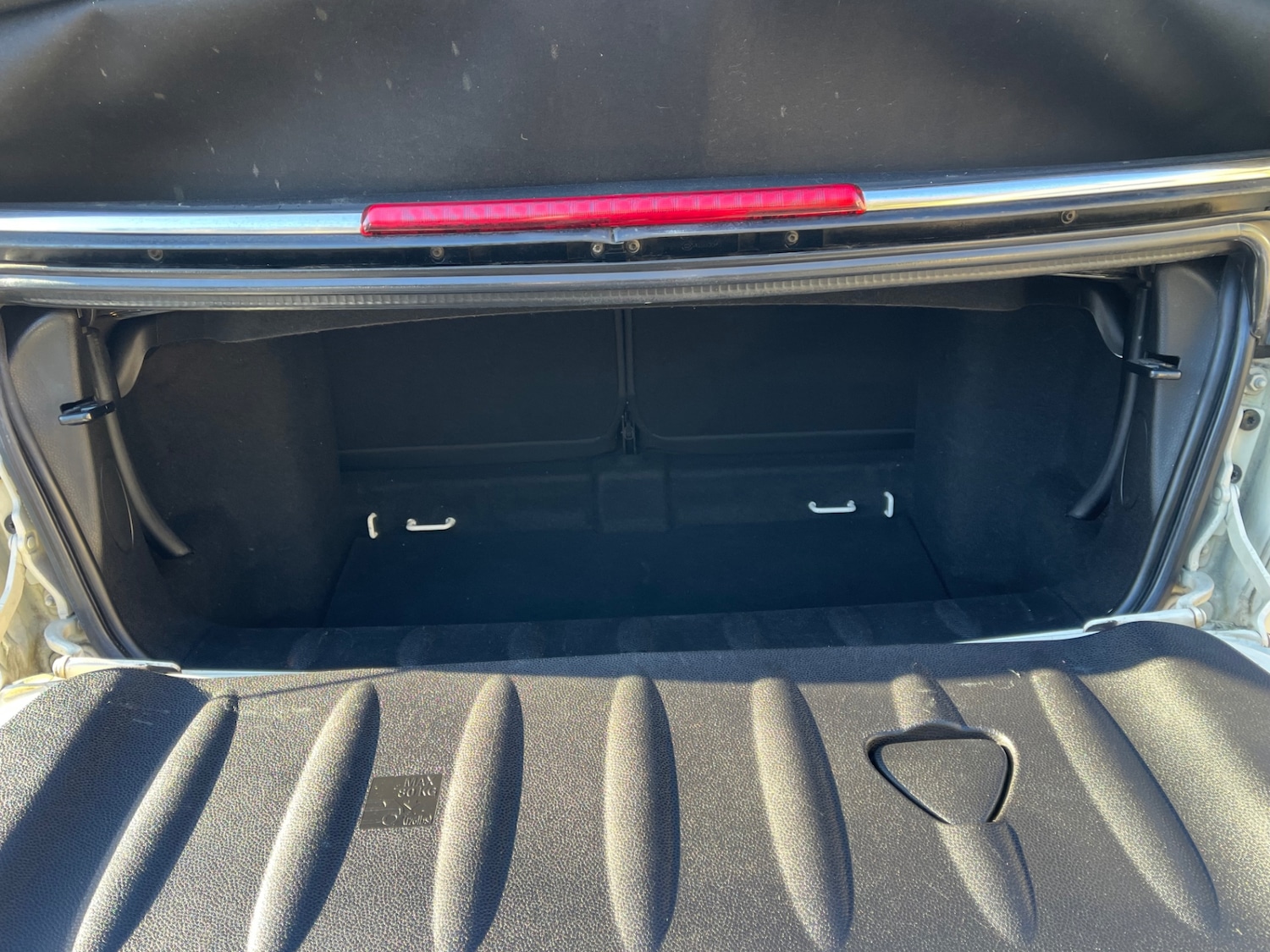 Used MINI Convertible 2012 for sale - 77160812: Photo 11