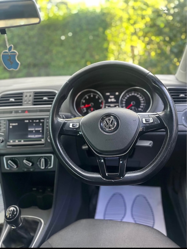 Used Volkswagen Polo 2014 for sale - 75709352: Photo 9