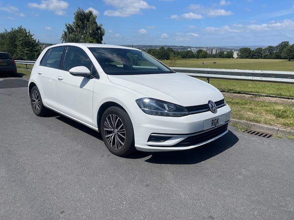 Used Volkswagen Golf 2017 for sale - 75125679: Photo 7