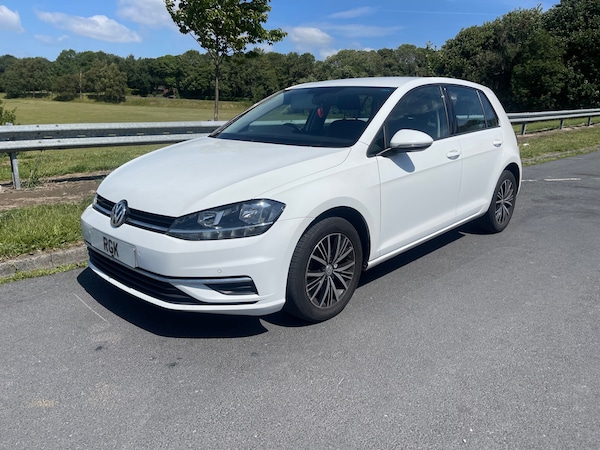 Used Volkswagen Golf 2017 for sale - 75125679: Photo 9