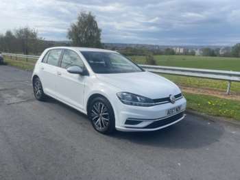 Used Volkswagen Golf 2017 for sale - 74452442: Photo