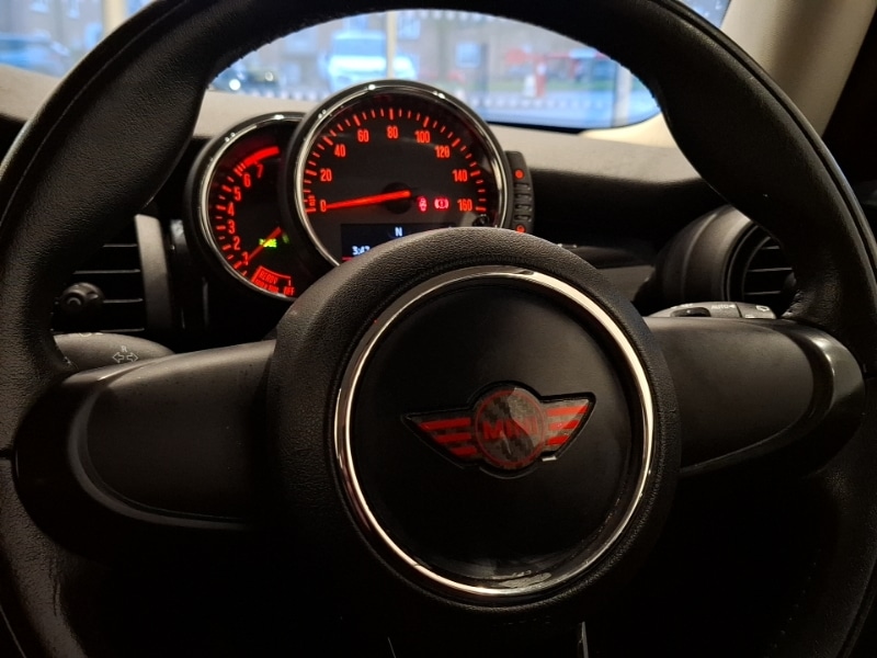 Used MINI Hatch 2017 for sale - 77548988: Photo 16