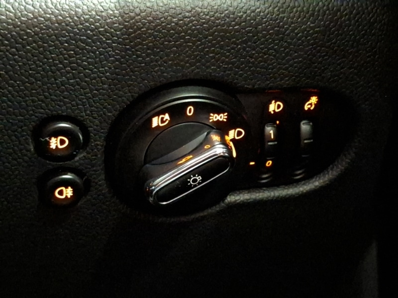 Used MINI Hatch 2017 for sale - 77548988: Photo 17