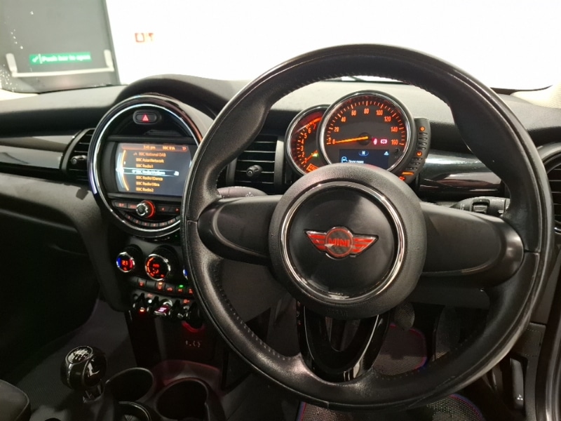 Used MINI Hatch 2017 for sale - 77548988: Photo 7