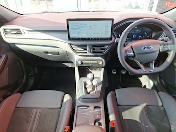 Used Ford Kuga 2025 for sale - 76129725: Photo 2
