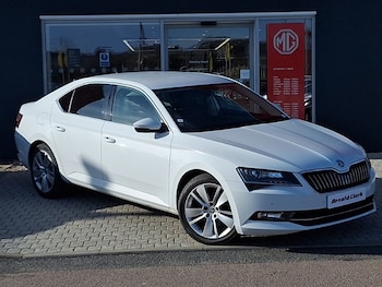 Used Skoda Superb 2018 for sale - 78572476: Photo