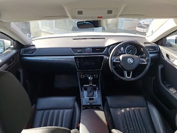 Used Skoda Superb 2018 for sale - 78572476: Photo