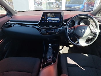 Used Toyota C-HR 2019 for sale - 78606435: Photo