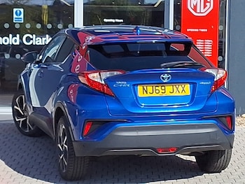Used Toyota C-HR 2019 for sale - 78606435: Photo