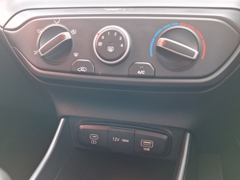 Used Hyundai i20 2024 for sale - 77034774: Photo 18