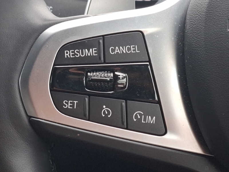 Used BMW 3 Series 2024 for sale - 76567240: Photo 15