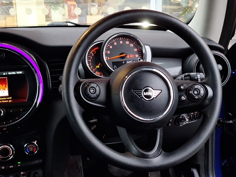 Used MINI Hatch 2019 for sale - 77047111: Photo 10