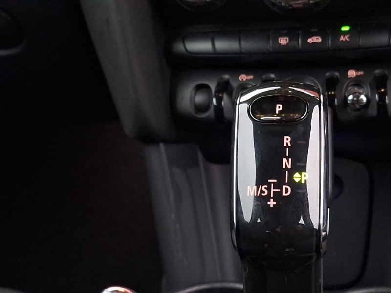 Used MINI Hatch 2019 for sale - 77047111: Photo 11