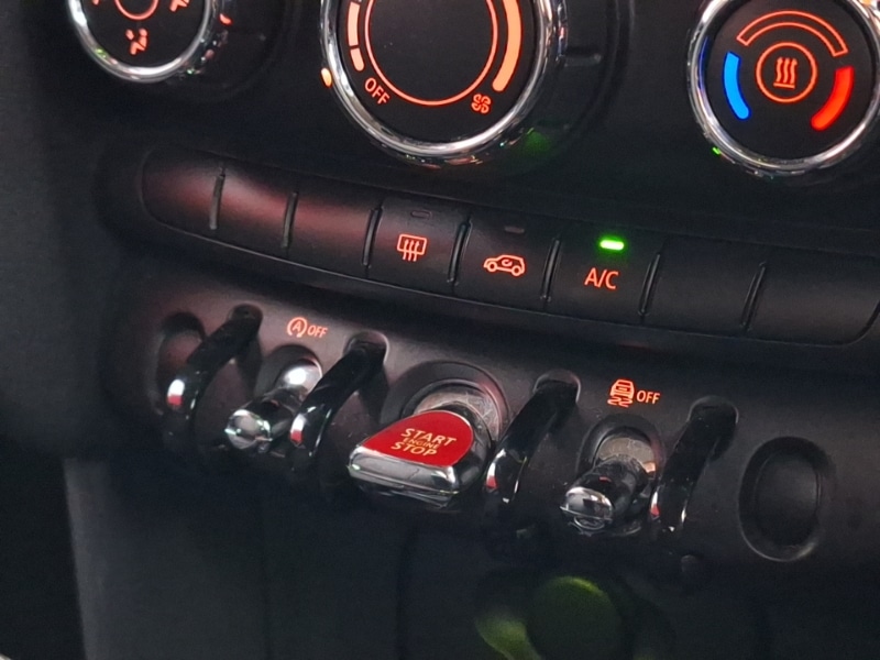 Used MINI Hatch 2019 for sale - 77047111: Photo 13