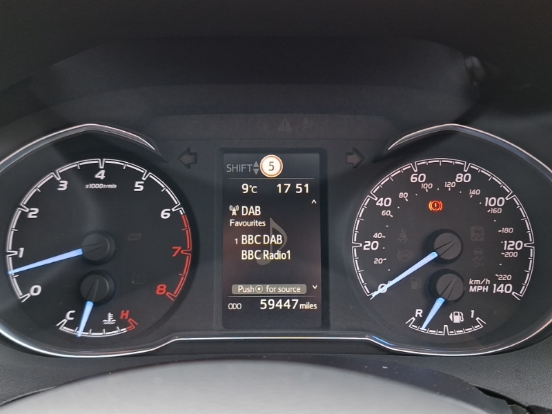 Used Toyota Yaris 2018 for sale - 77852294: Photo 16