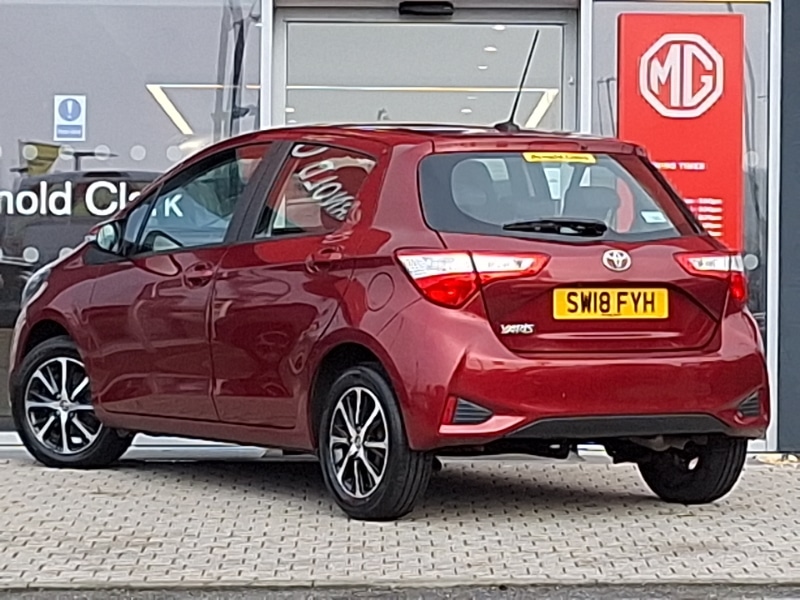Used Toyota Yaris 2018 for sale - 77852294: Photo 3