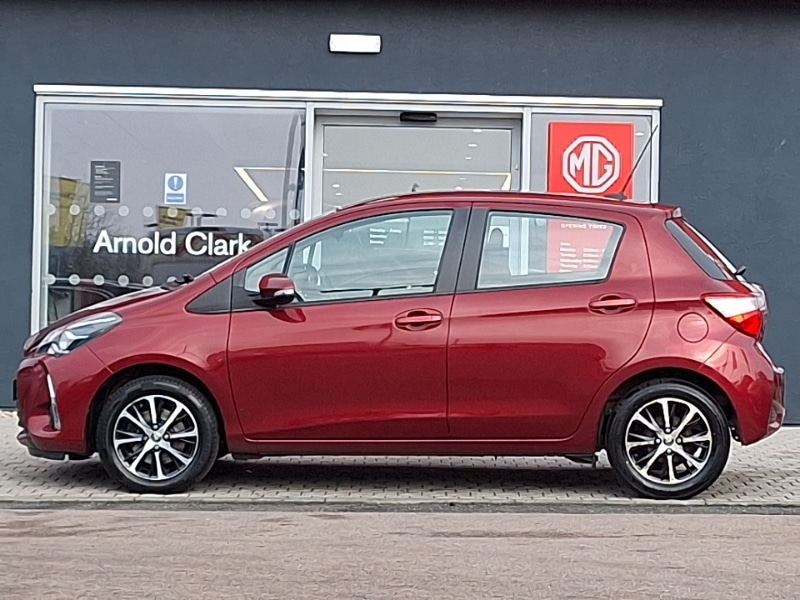 Used Toyota Yaris 2018 for sale - 77852294: Photo 4