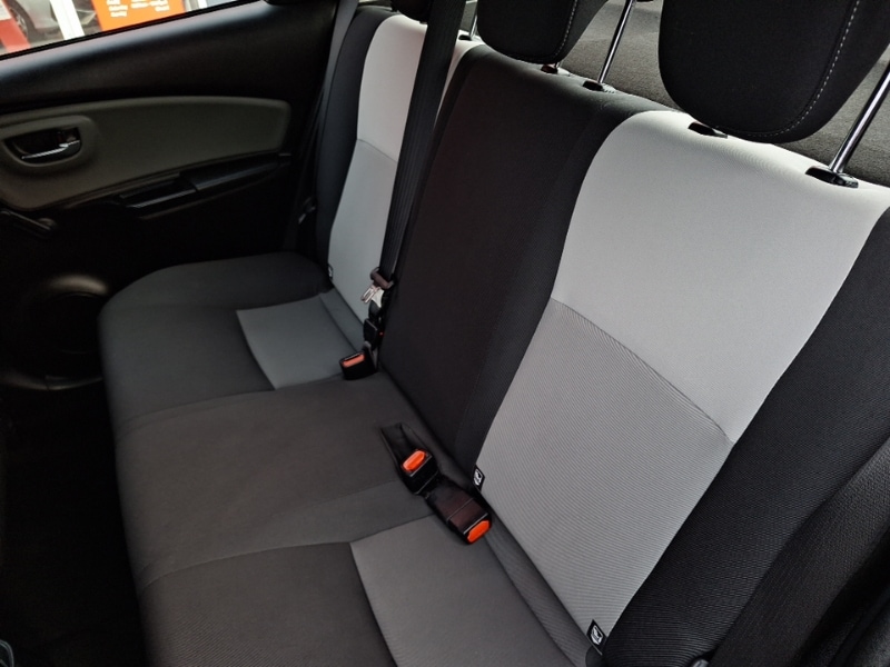 Used Toyota Yaris 2018 for sale - 77852294: Photo 6