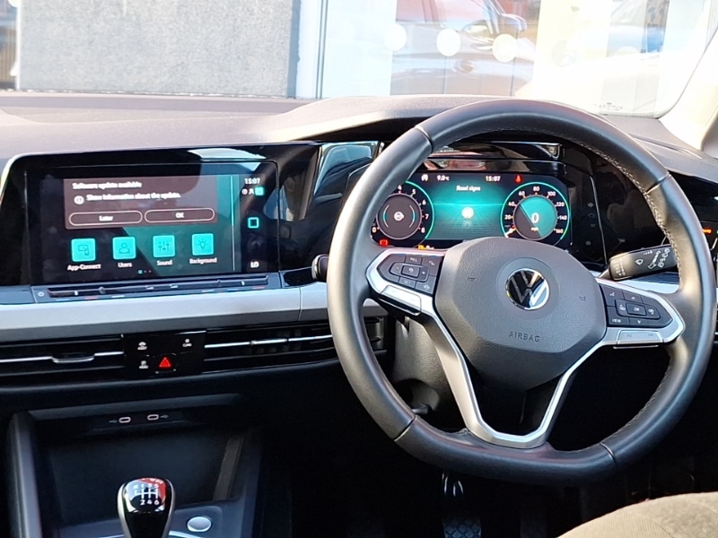Used Volkswagen Golf 2022 for sale - 76397360: Photo 2
