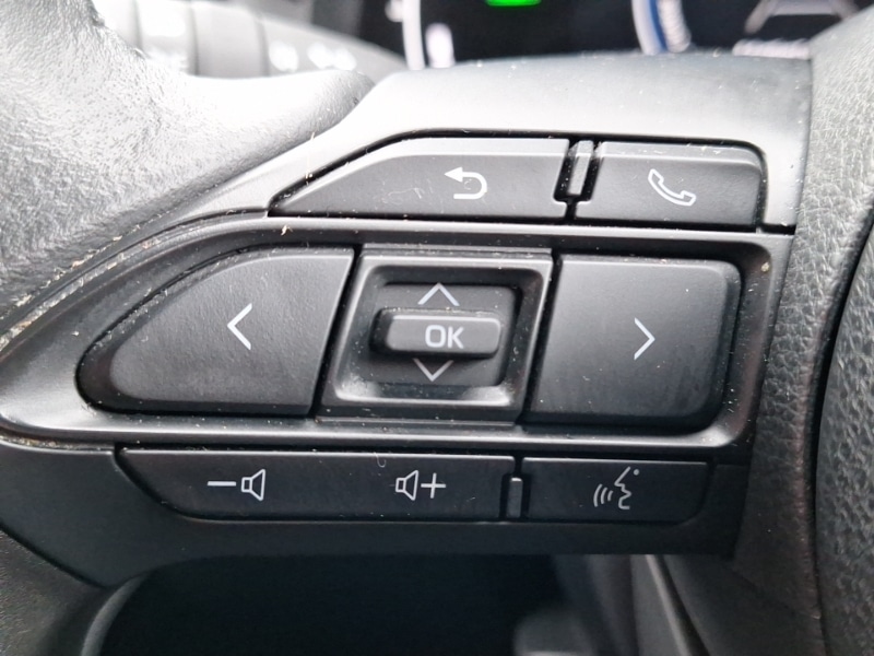 Used Mazda Mazda2 HYBRID 2024 for sale - 76708091: Photo 17