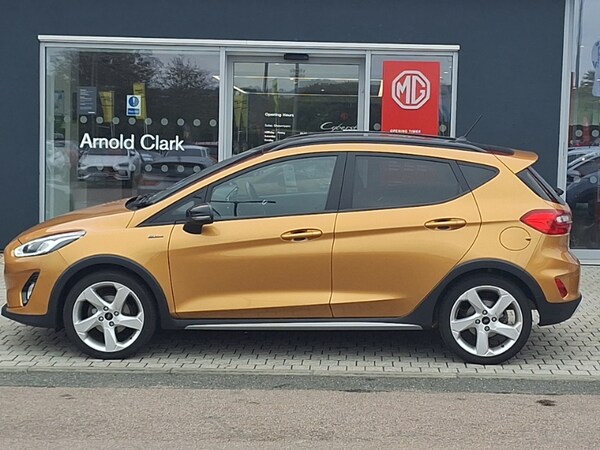 Used Ford Fiesta 2018 for sale - 76054009: Photo 4