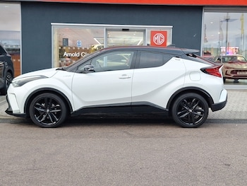 Used Toyota C-HR 2021 for sale - 76880447: Photo