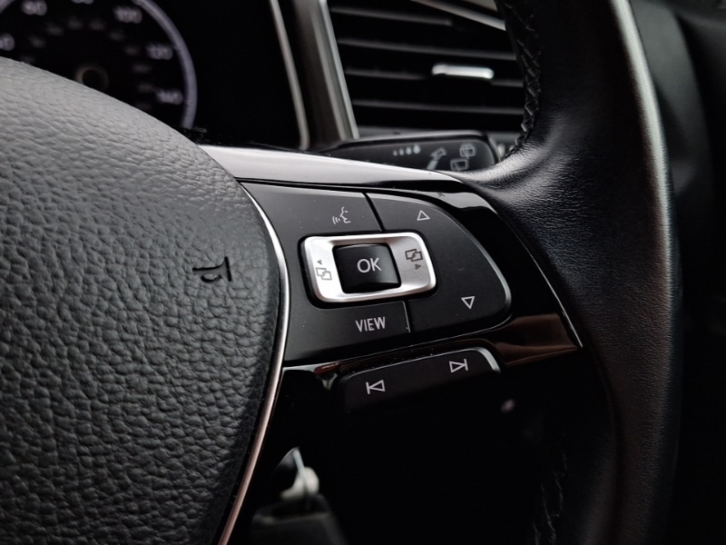 Used Volkswagen T-Roc 2019 for sale - 76478510: Photo 16