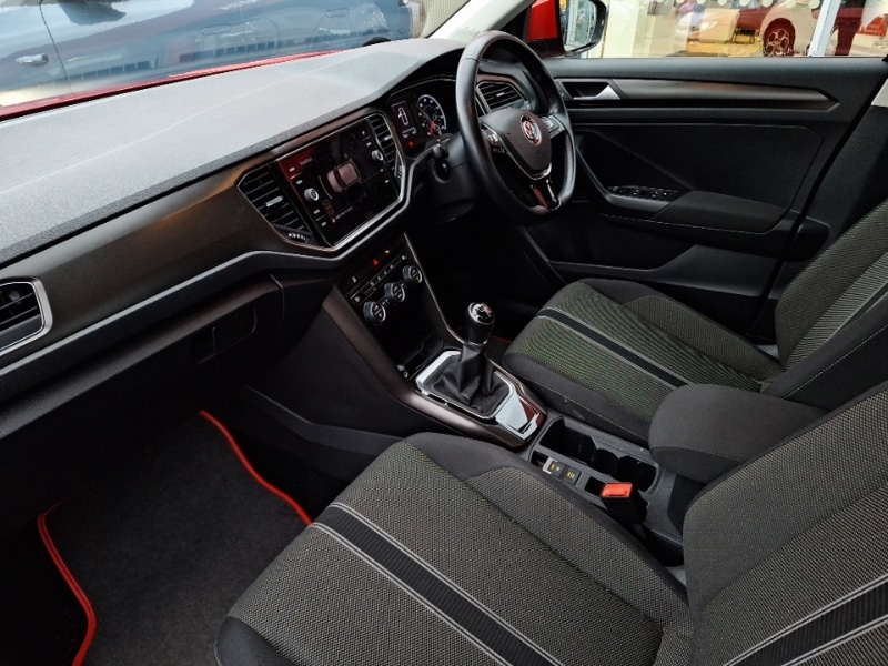 Used Volkswagen T-Roc 2019 for sale - 76478510: Photo 5