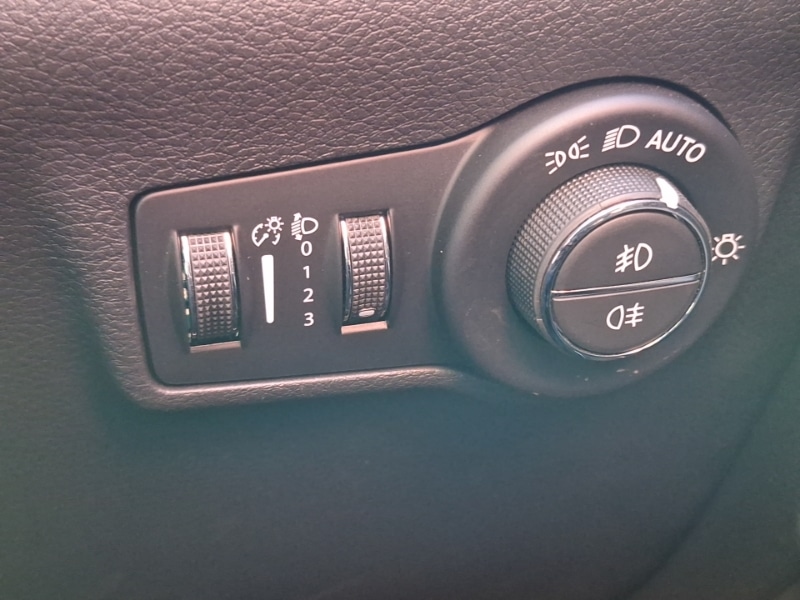 Used Jeep Compass 2023 for sale - 78013235: Photo 15