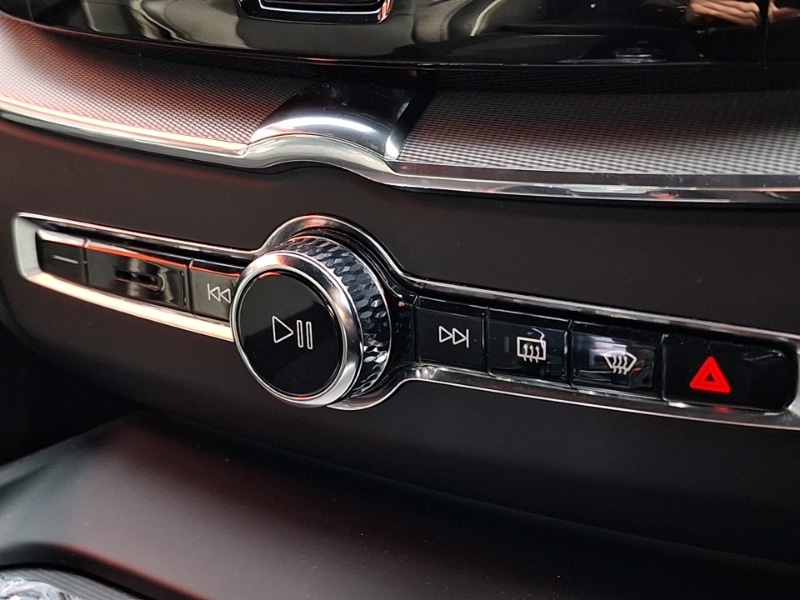 Used Volvo XC60 2023 for sale - 76484159: Photo 13