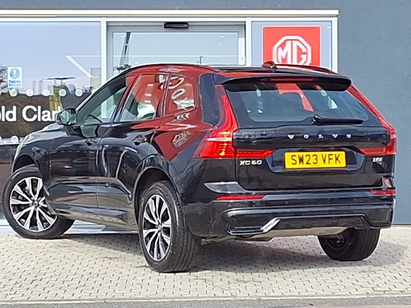 Used Volvo XC60 2023 for sale - 76484159: Photo 3