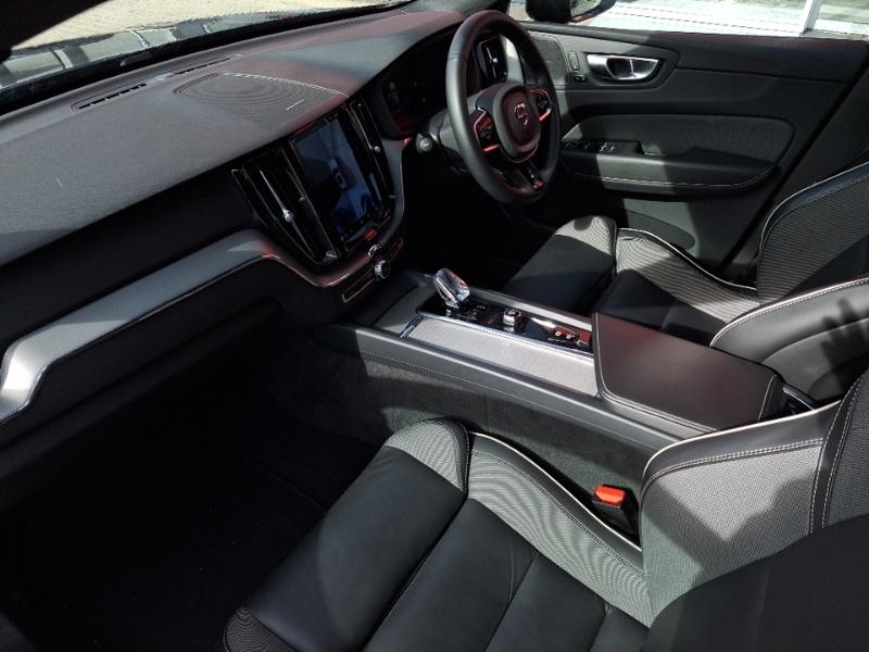 Used Volvo XC60 2023 for sale - 76484159: Photo 5