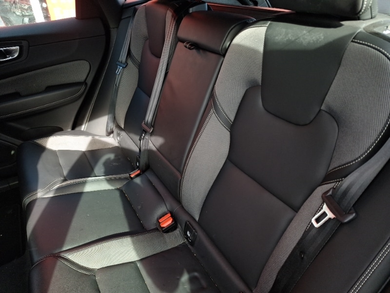 Used Volvo XC60 2023 for sale - 76484159: Photo 6