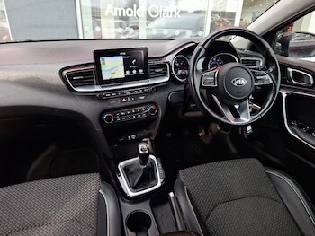 Used Kia Ceed 2019 for sale - 77678401: Photo