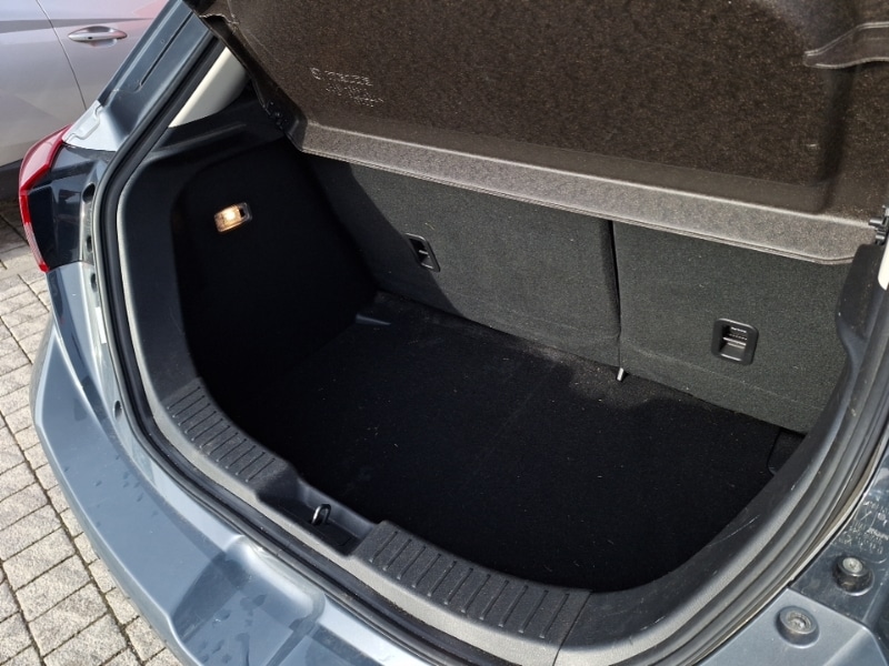 Used Mazda Mazda2 2023 for sale - 76414544: Photo 8