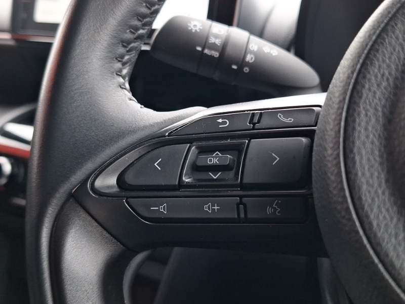 Used Toyota Yaris Cross 2021 for sale - 77974865: Photo 16