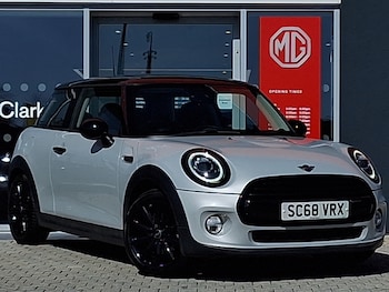 Used MINI Hatch 2018 for sale - 78151644: Photo