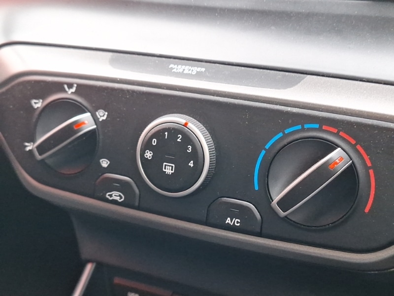 Used Hyundai i20 2022 for sale - 76408100: Photo 19